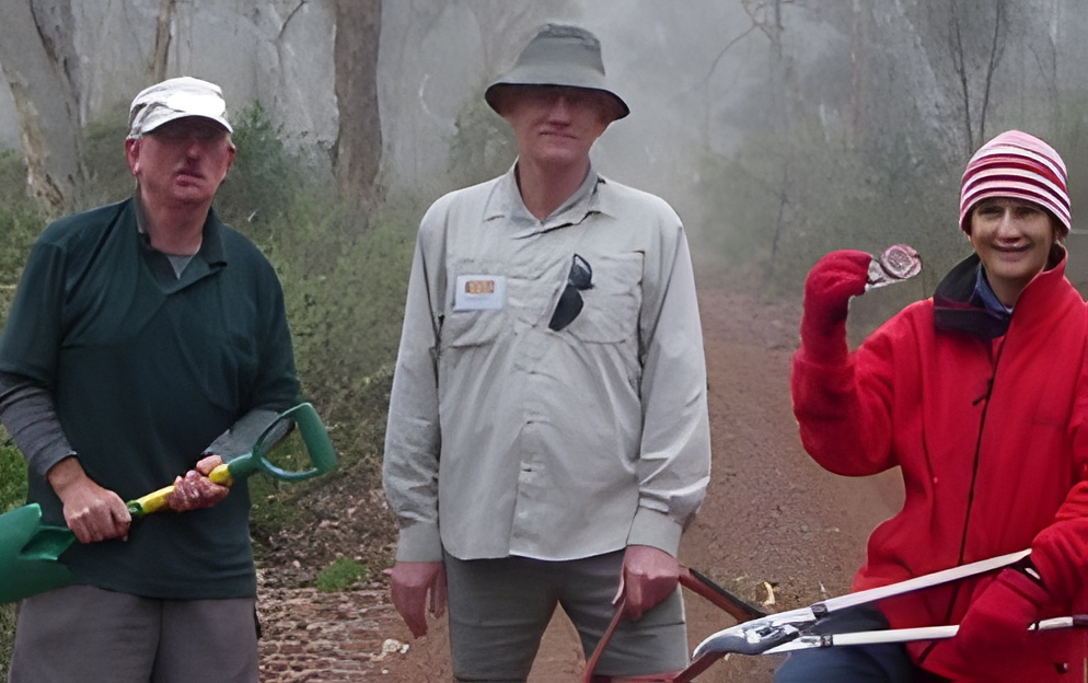 Bibbulmun Track volunteers maintaining the trail
